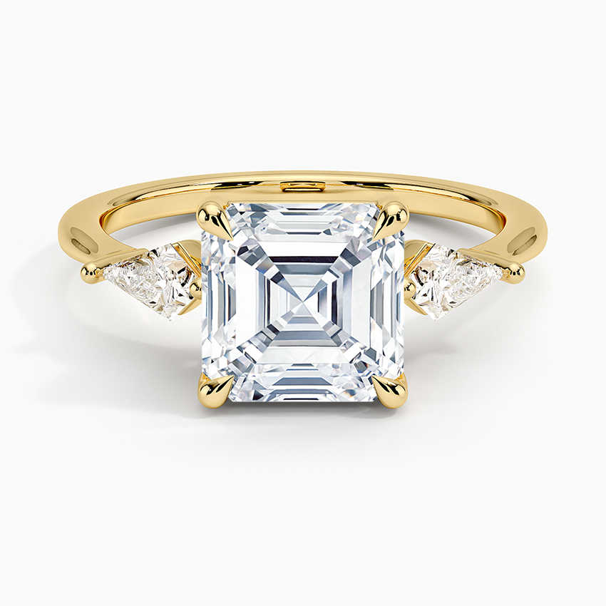 Luxe Cometa Three Stone Diamond Engagement Ring